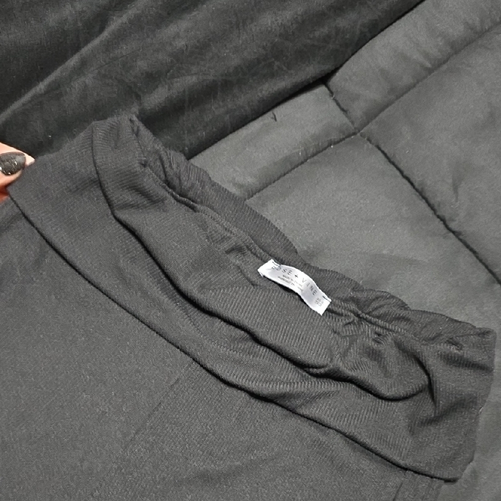 Women's Black Pajama Set - Picture 4 of 6